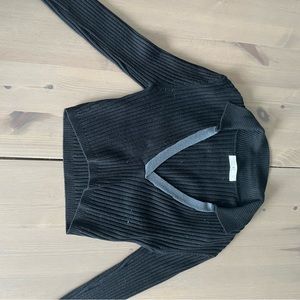 437 knit cropped sweater